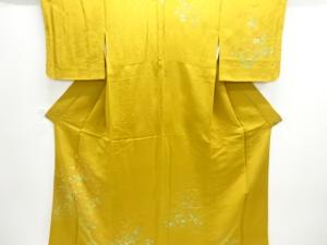 縮緬地　菊桔梗模様刺繍一つ紋訪問着